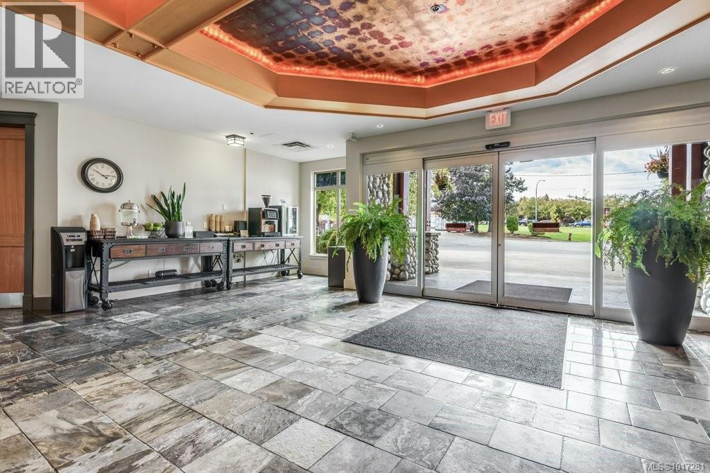 #211A 1730 RIVERSIDE LANE - 29