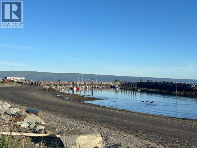 593 BEACH ROAD - Image 3