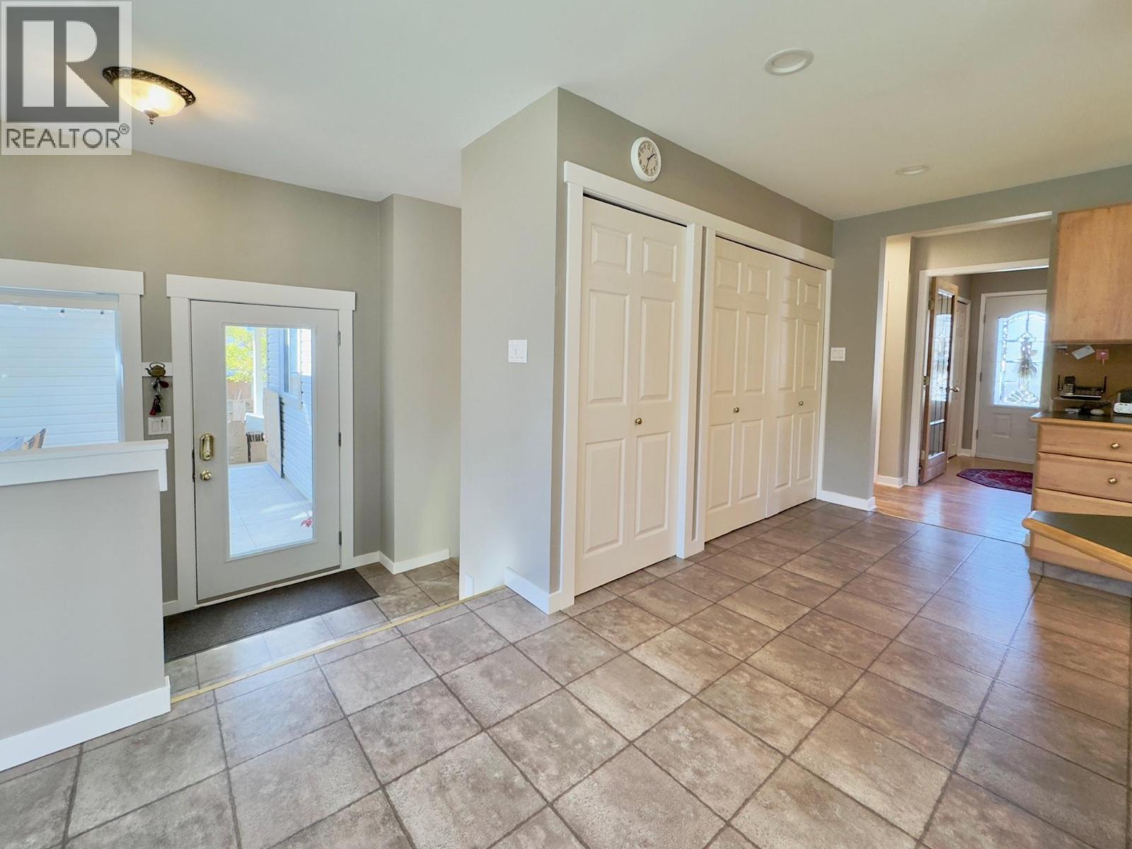  1556 Duncan Avenue East, Penticton
