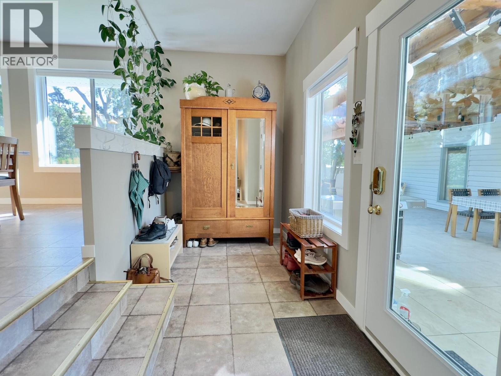  1556 Duncan Avenue East, Penticton