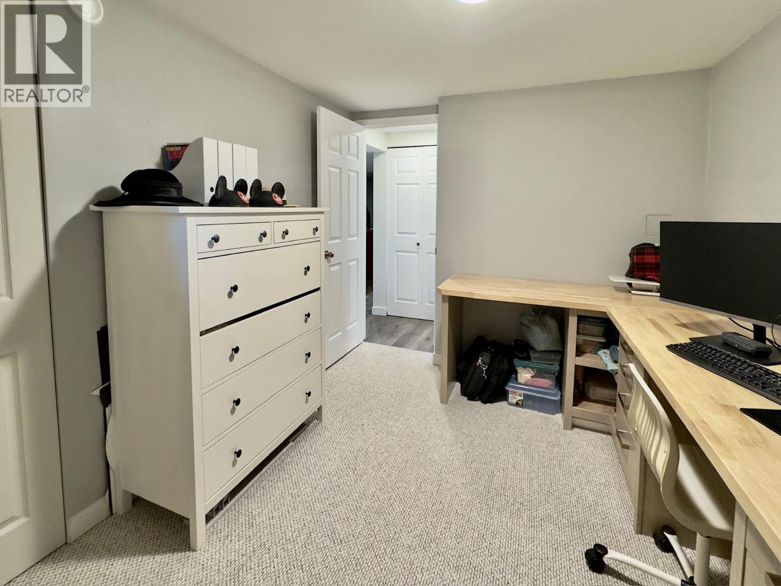  1556 Duncan Avenue East, Penticton