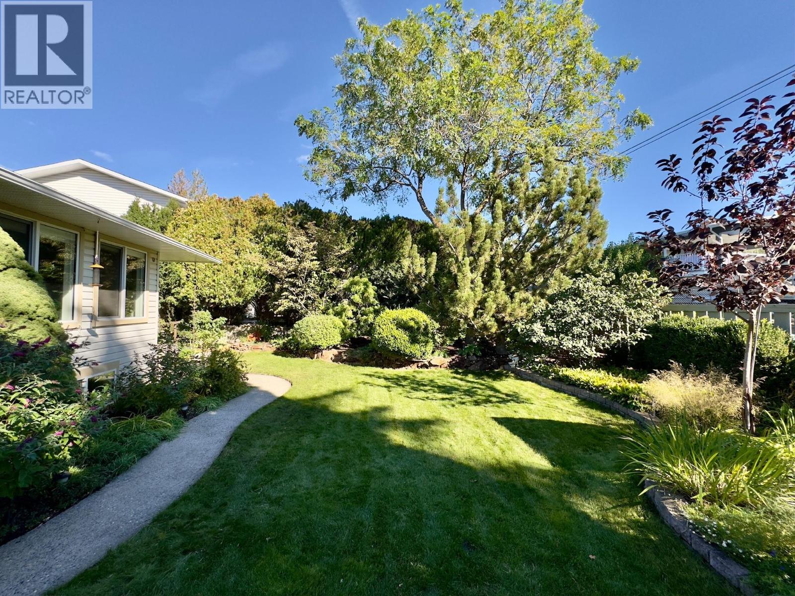  1556 Duncan Avenue East, Penticton