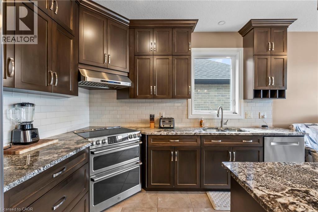 86 FORBES Crescent - 20