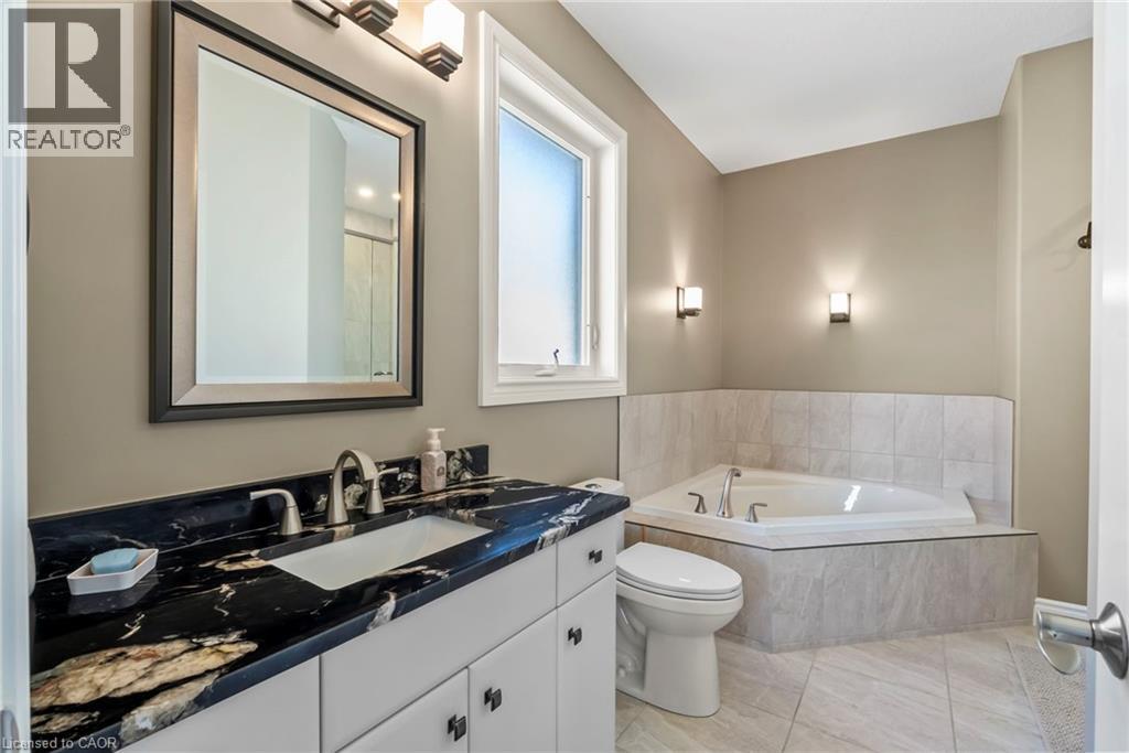 86 FORBES Crescent - 26