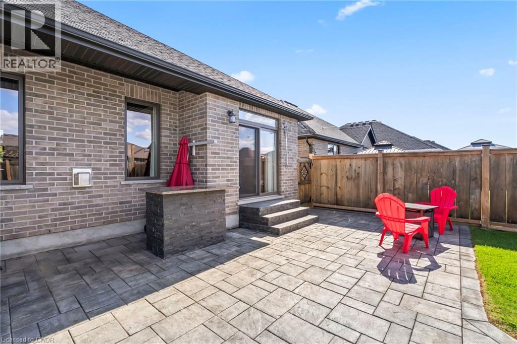86 FORBES Crescent - 36