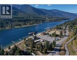 450 Balfour Ferry Road, Balfour, BC V0G1C0 Photo 22