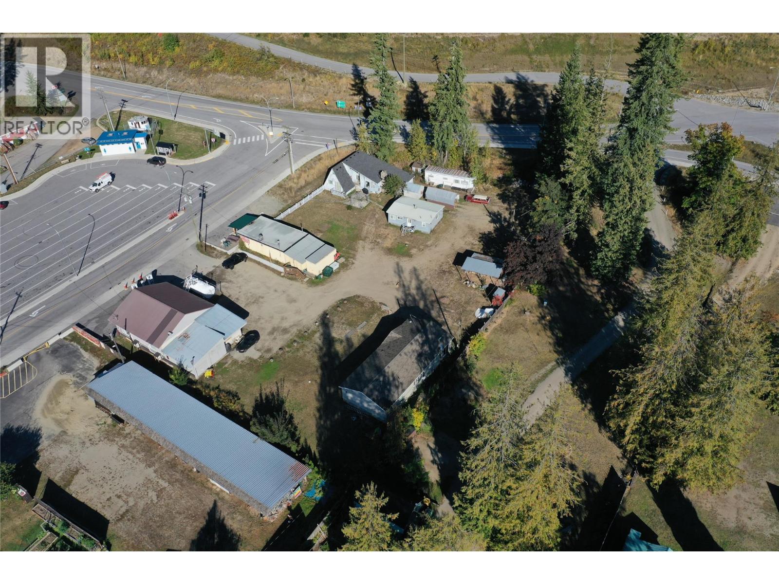 450 Balfour Ferry Road — photo 13