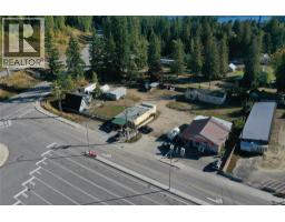 450 Balfour Ferry Road, Balfour, BC V0G1C0 Photo 6