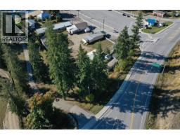 450 Balfour Ferry Road, Balfour, BC V0G1C0 Photo 10
