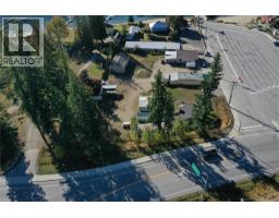450 Balfour Ferry Road, Balfour, BC V0G1C0 Photo 9