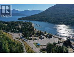 450 Balfour Ferry Road, Balfour, BC V0G1C0 Photo 26