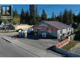 450 Balfour Ferry Road, Balfour, BC V0G1C0 Photo 27