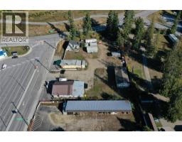 450 Balfour Ferry Road, Balfour, BC V0G1C0 Photo 14