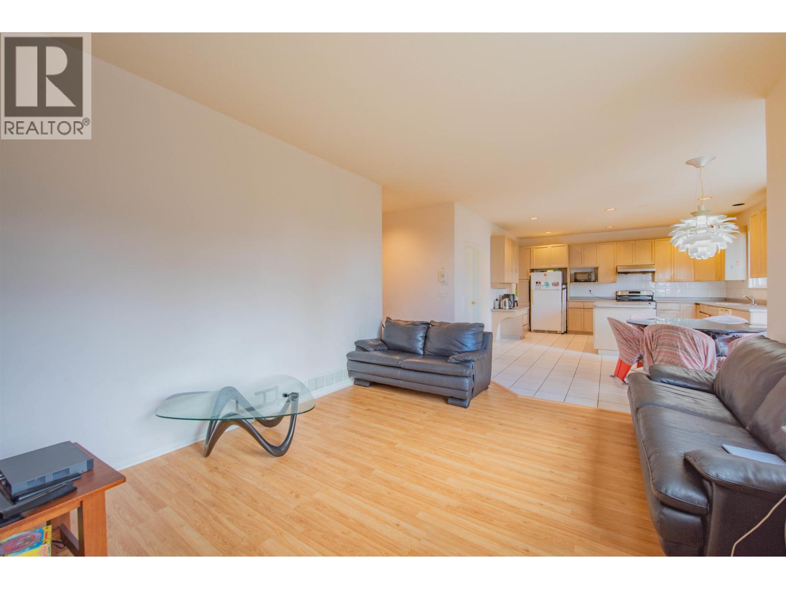 1645 PINETREE WAY, Coquitlam