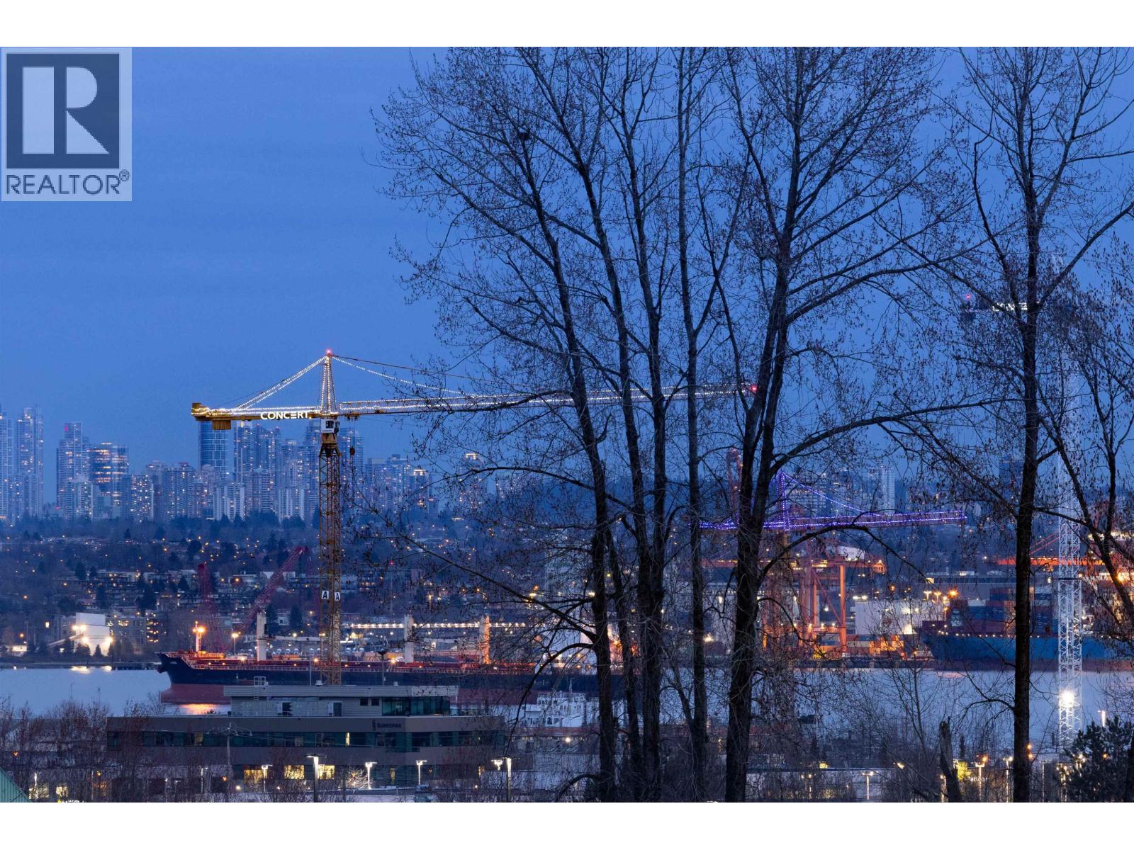 1095 W KEITH ROAD, North Vancouver