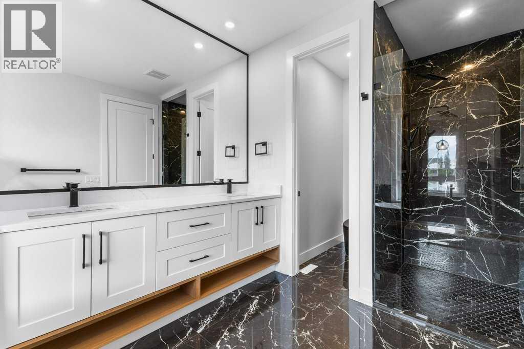 Single Family House for Sale in  th Avenue NW Capitol Hill Calgary 