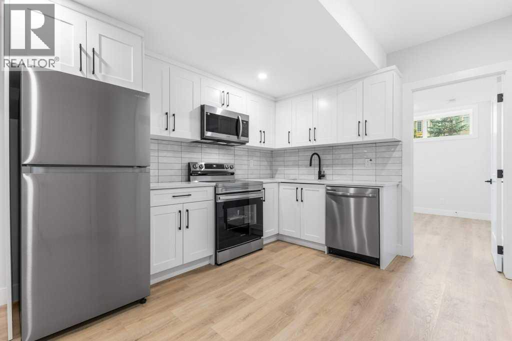 Single Family House for Sale in  th Avenue NW Capitol Hill Calgary 