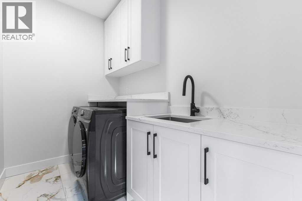 Single Family House for Sale in  th Avenue NW Capitol Hill Calgary 