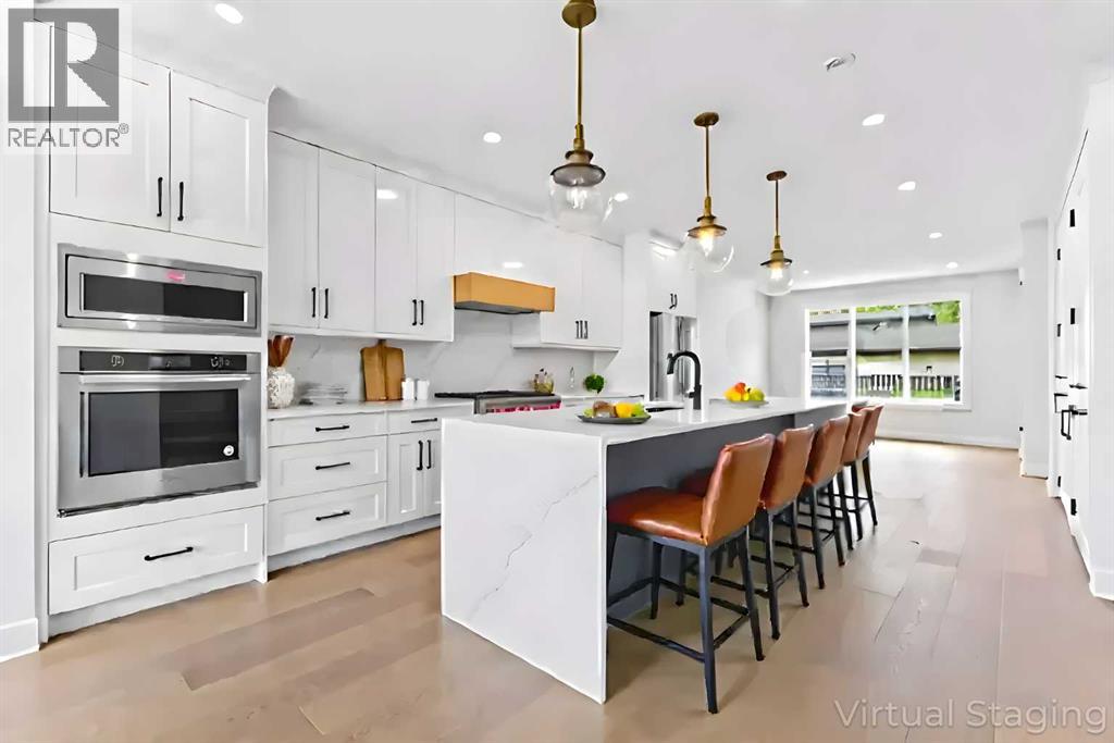 Single Family House for Sale in  th Avenue NW Capitol Hill Calgary 