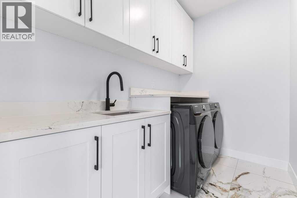 Single Family House for Sale in  th Avenue NW Capitol Hill Calgary 