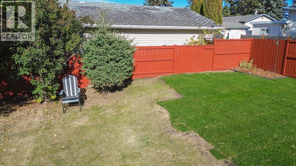 7 Stirling Close, Red Deer