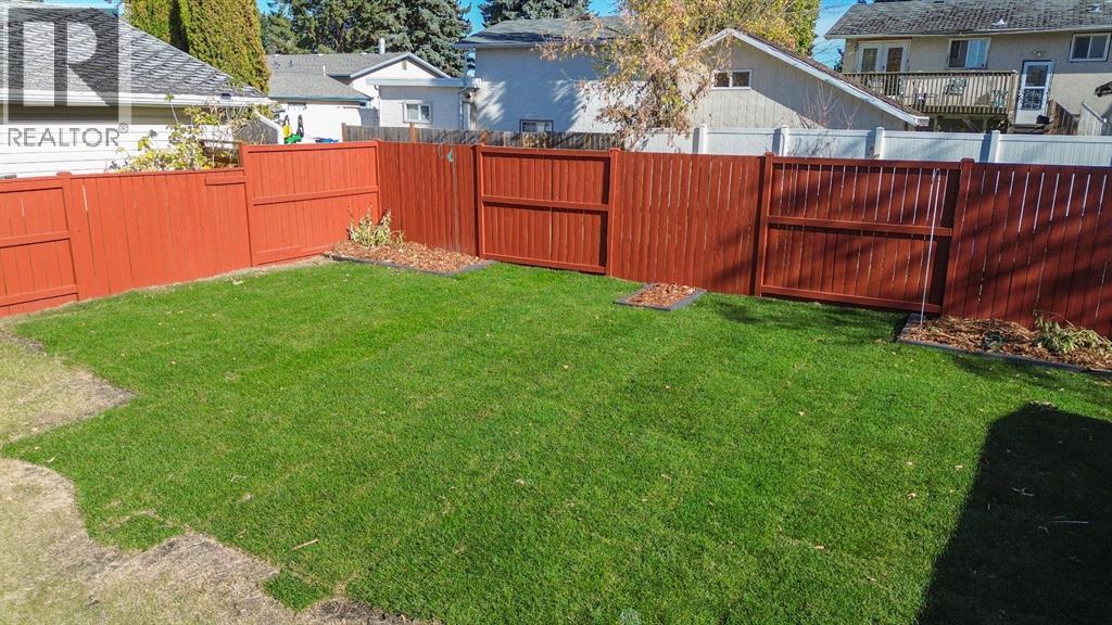 7 Stirling Close, Red Deer