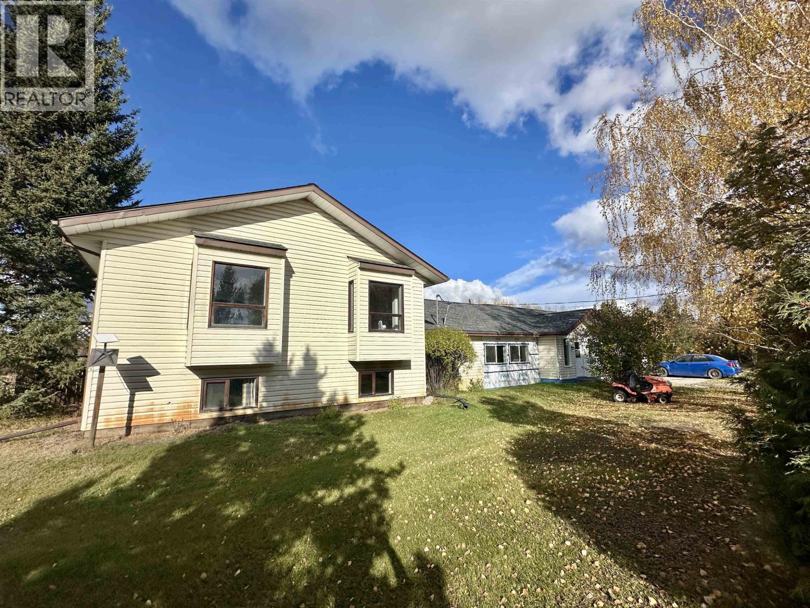 12290 STURGEON POINT ROAD, Vanderhoof