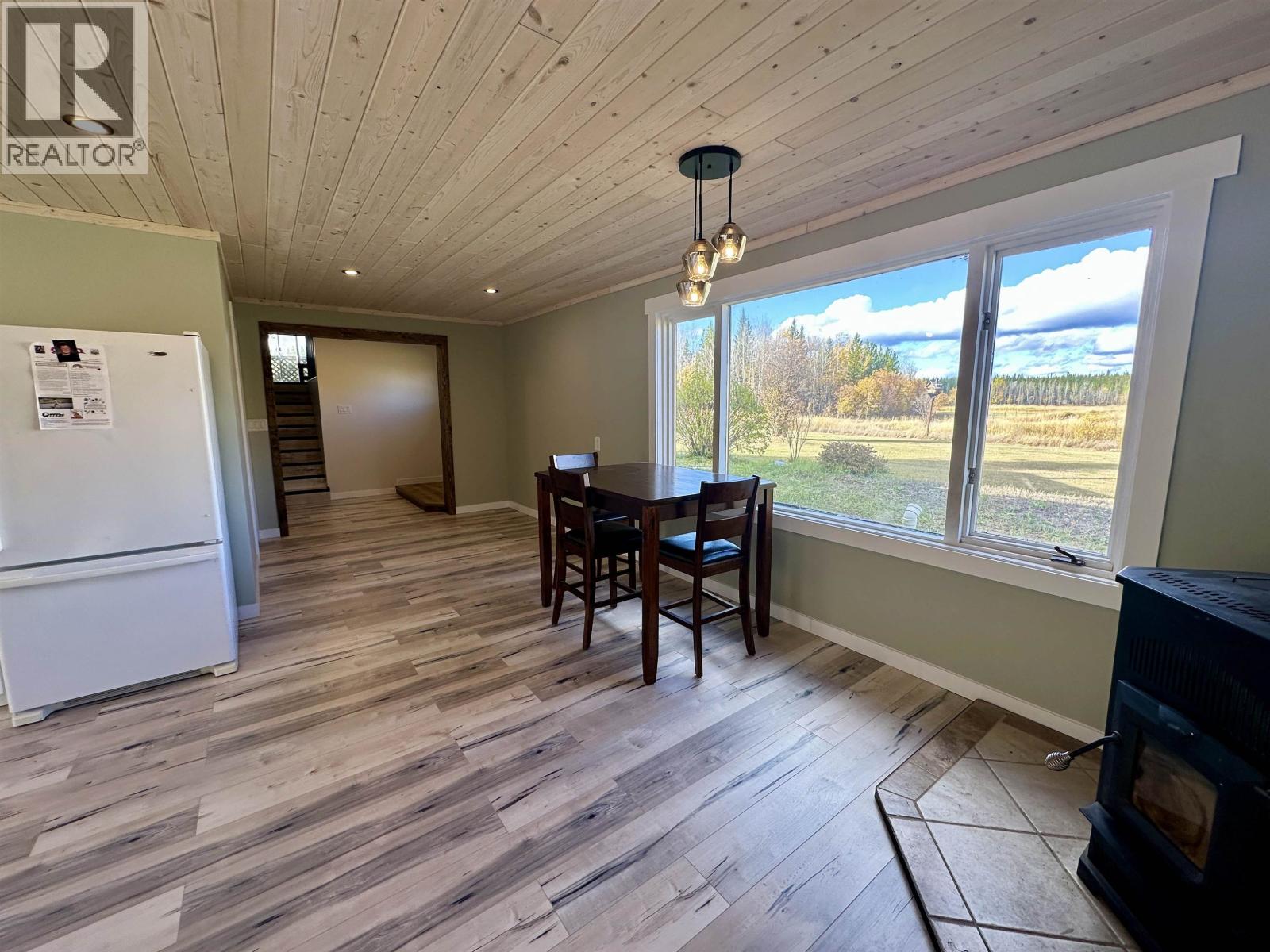 12290 STURGEON POINT ROAD, Vanderhoof