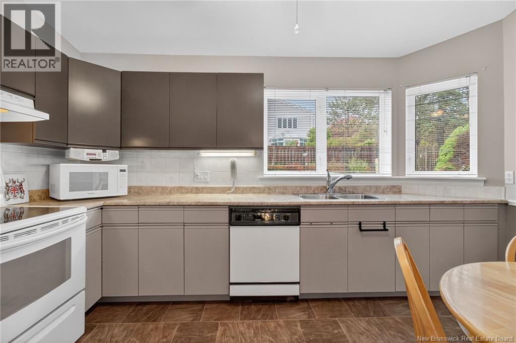 #26 50 MCAULEY DRIVE - 20