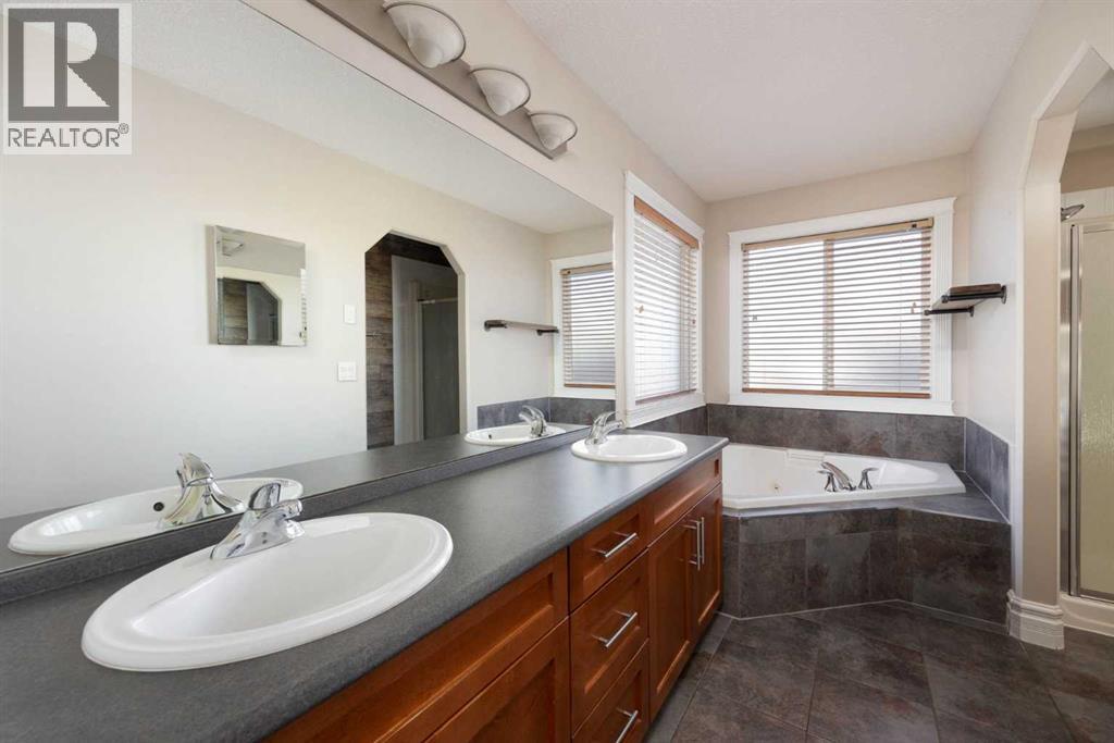 150 Plamondon Way, Fort McMurray