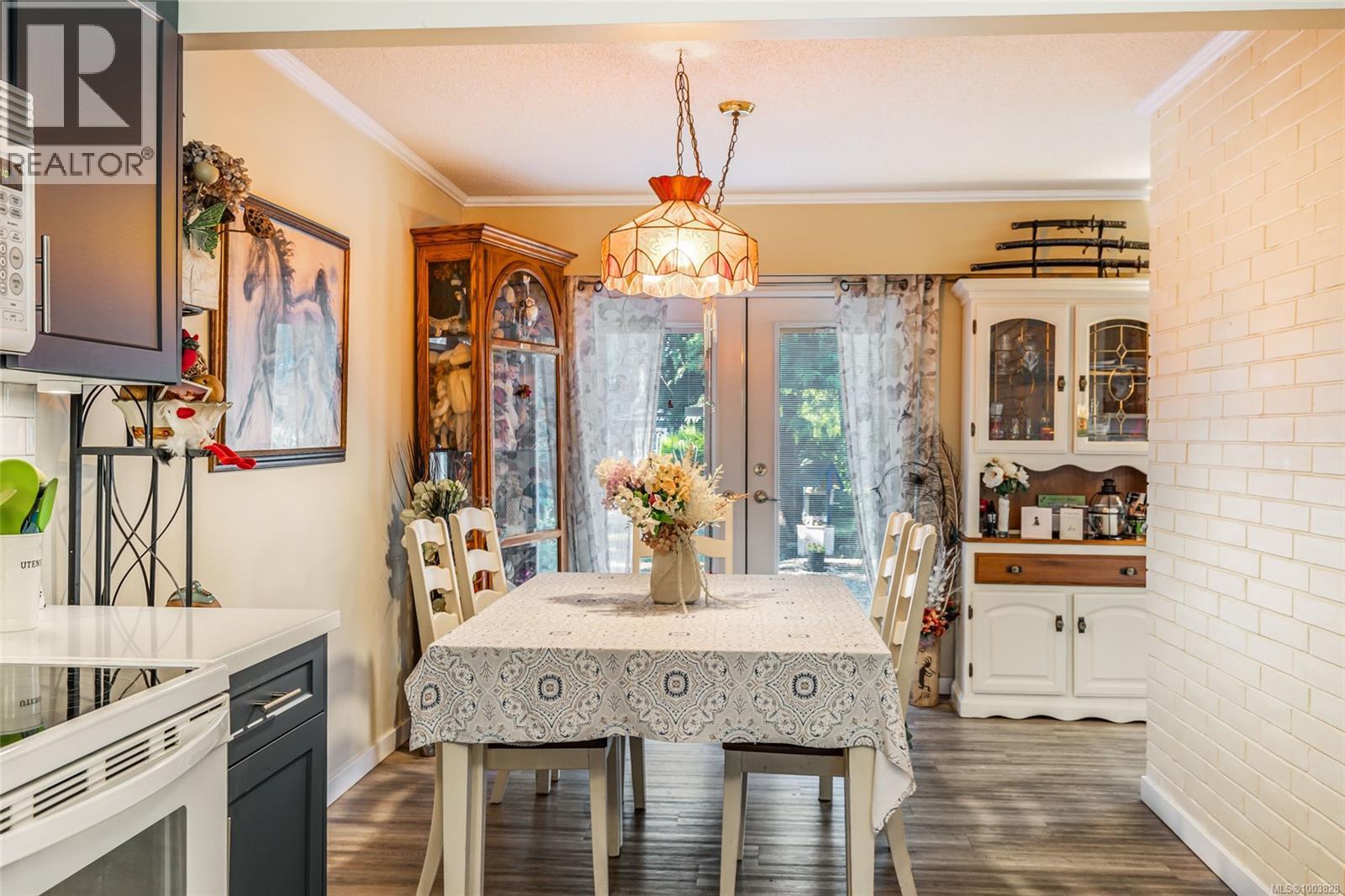 1226 Centre Rd, Qualicum Beach