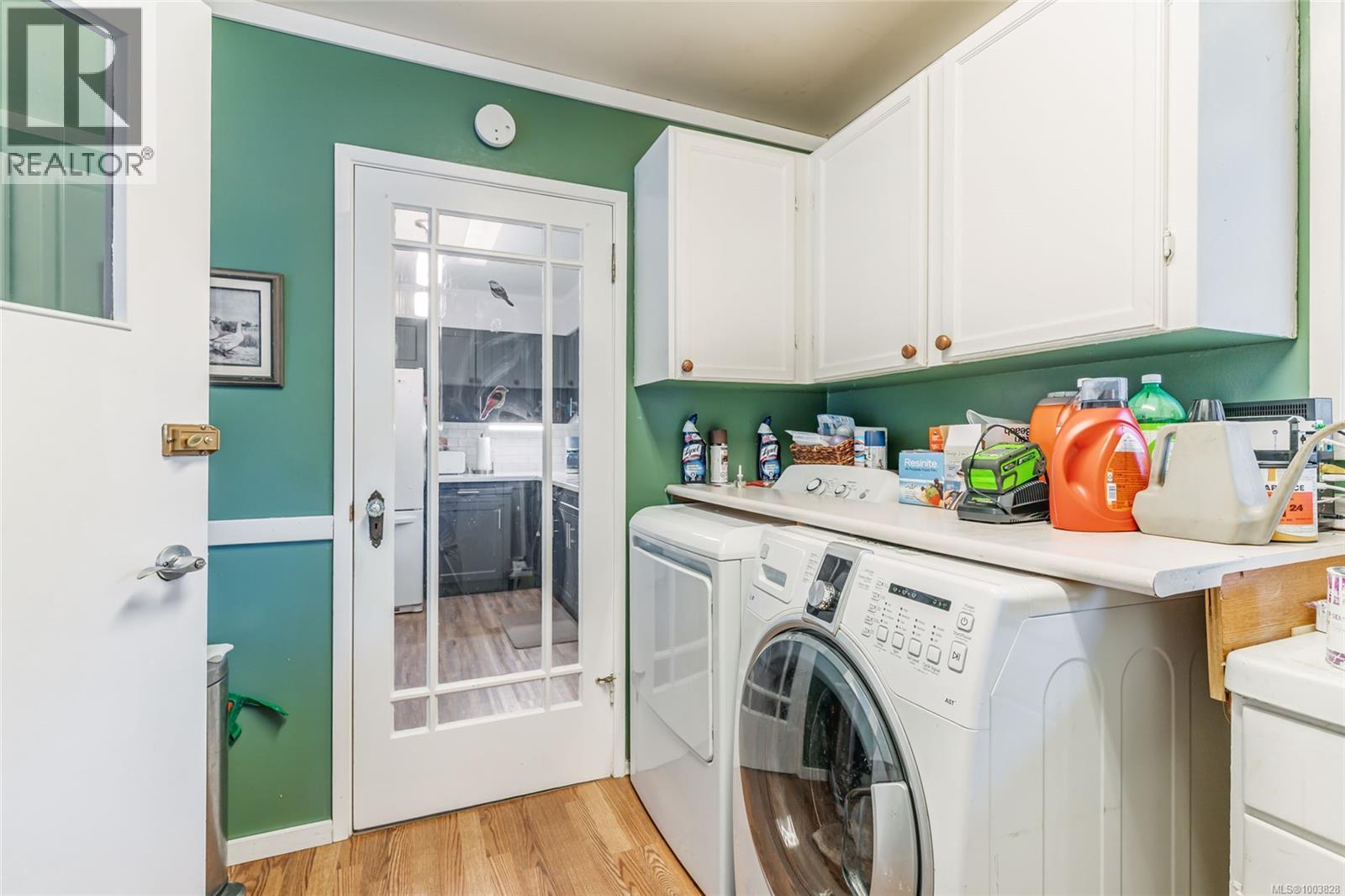 1226 Centre Rd, Qualicum Beach