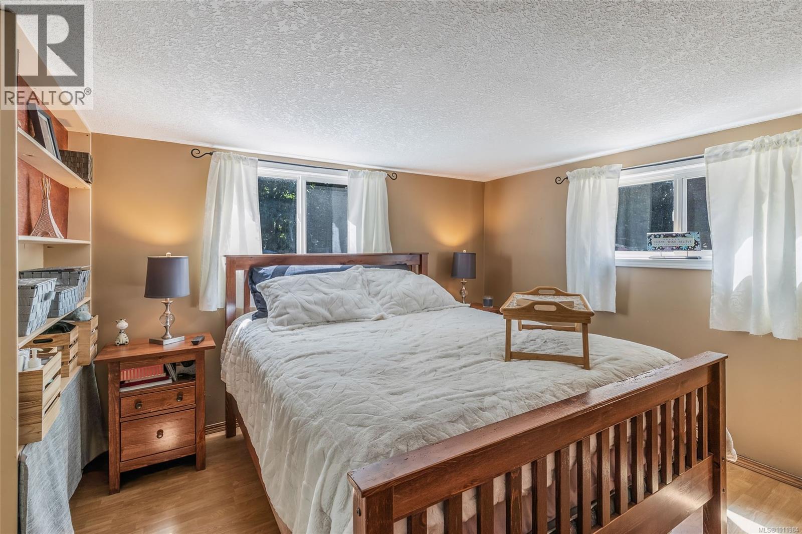 5090 Gainsberg Rd, Bowser