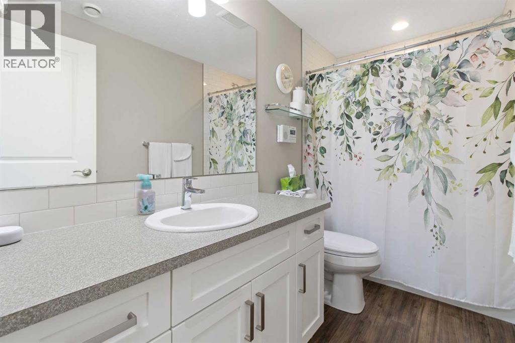 Single Family House for Sale in  Silverado Crest Bay SW Silverado Calgary 