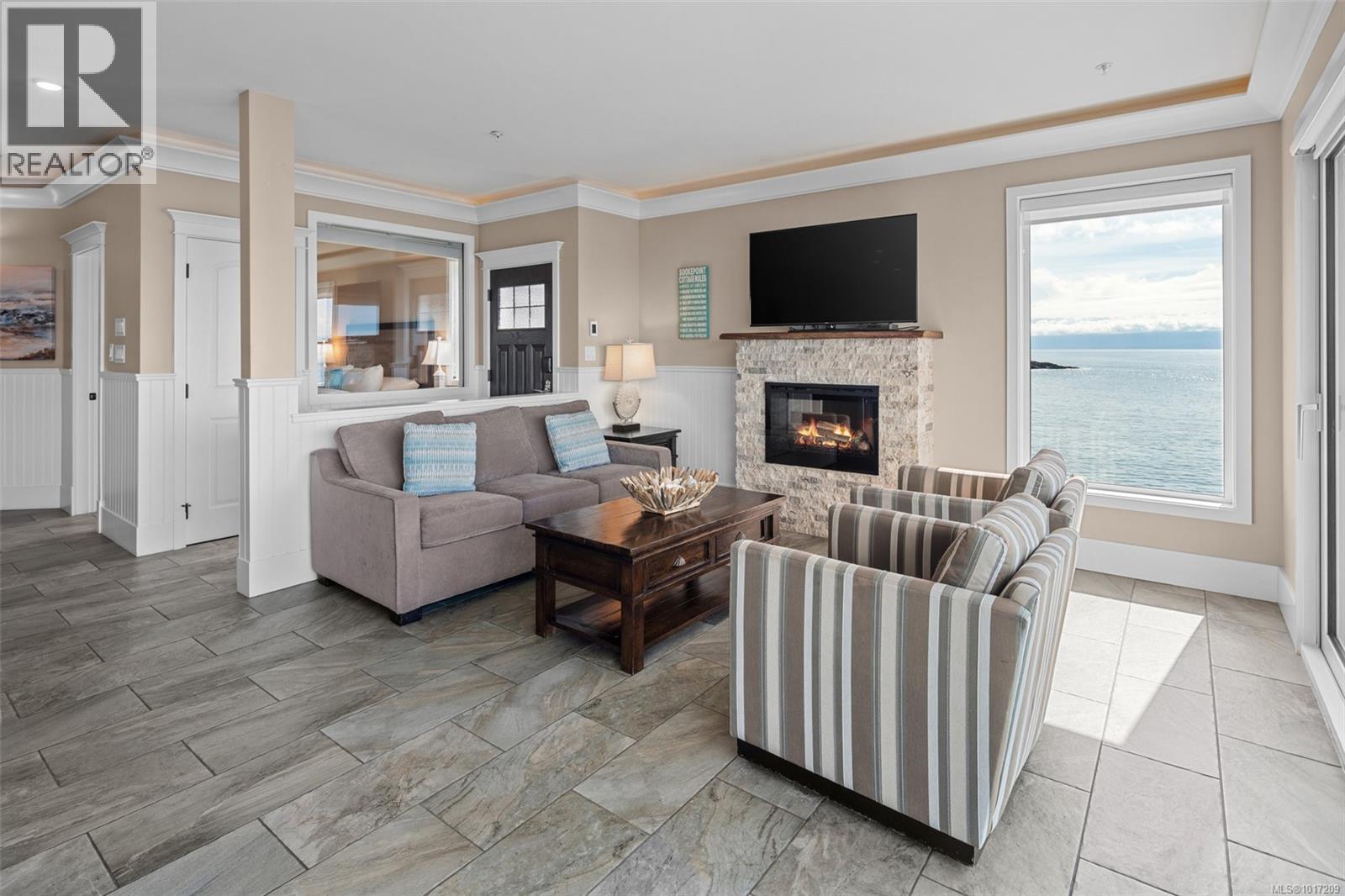 43A 1000 SookePoint Place, Sooke