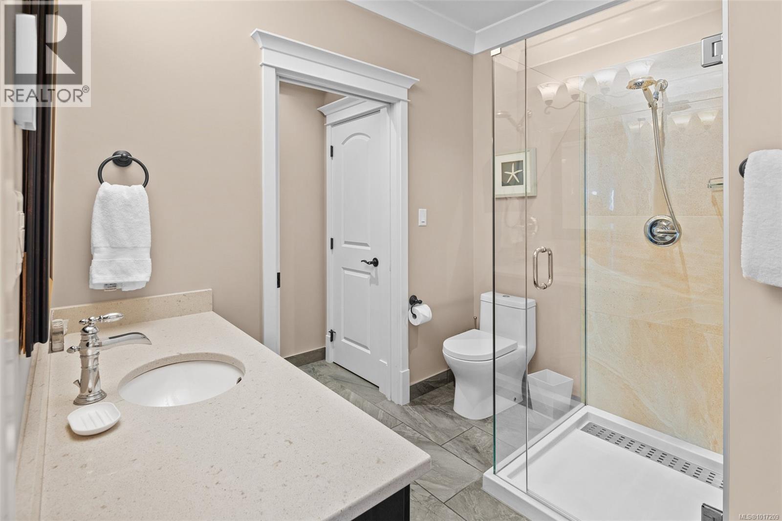43A 1000 SookePoint Place, Sooke