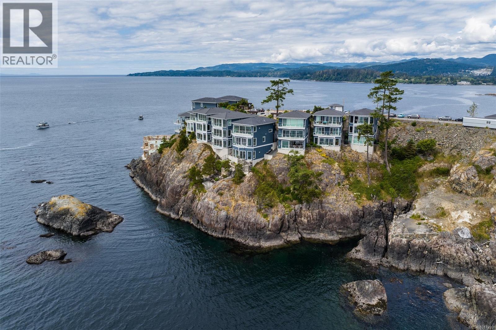 43A 1000 SookePoint Place, Sooke