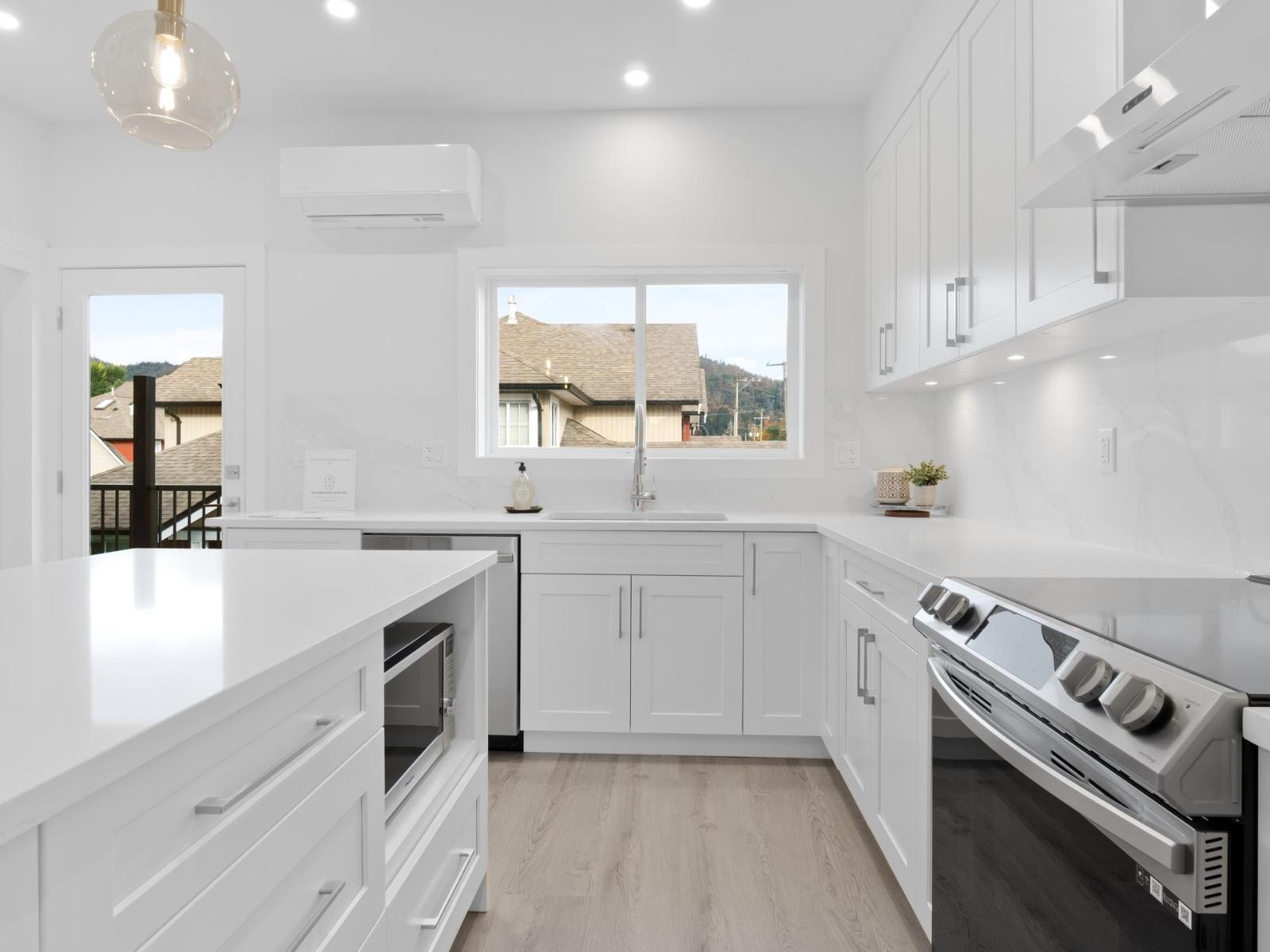 4 1655 AGASSIZ ROSEDALE NO 9 HIGHWAY, Agassiz, Agassiz