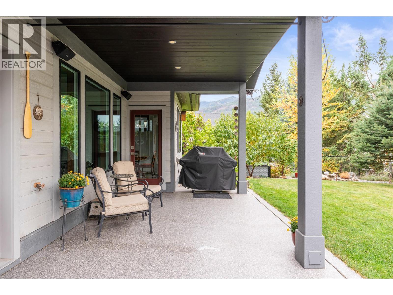 2444 York Avenue Unit# 10, Armstrong