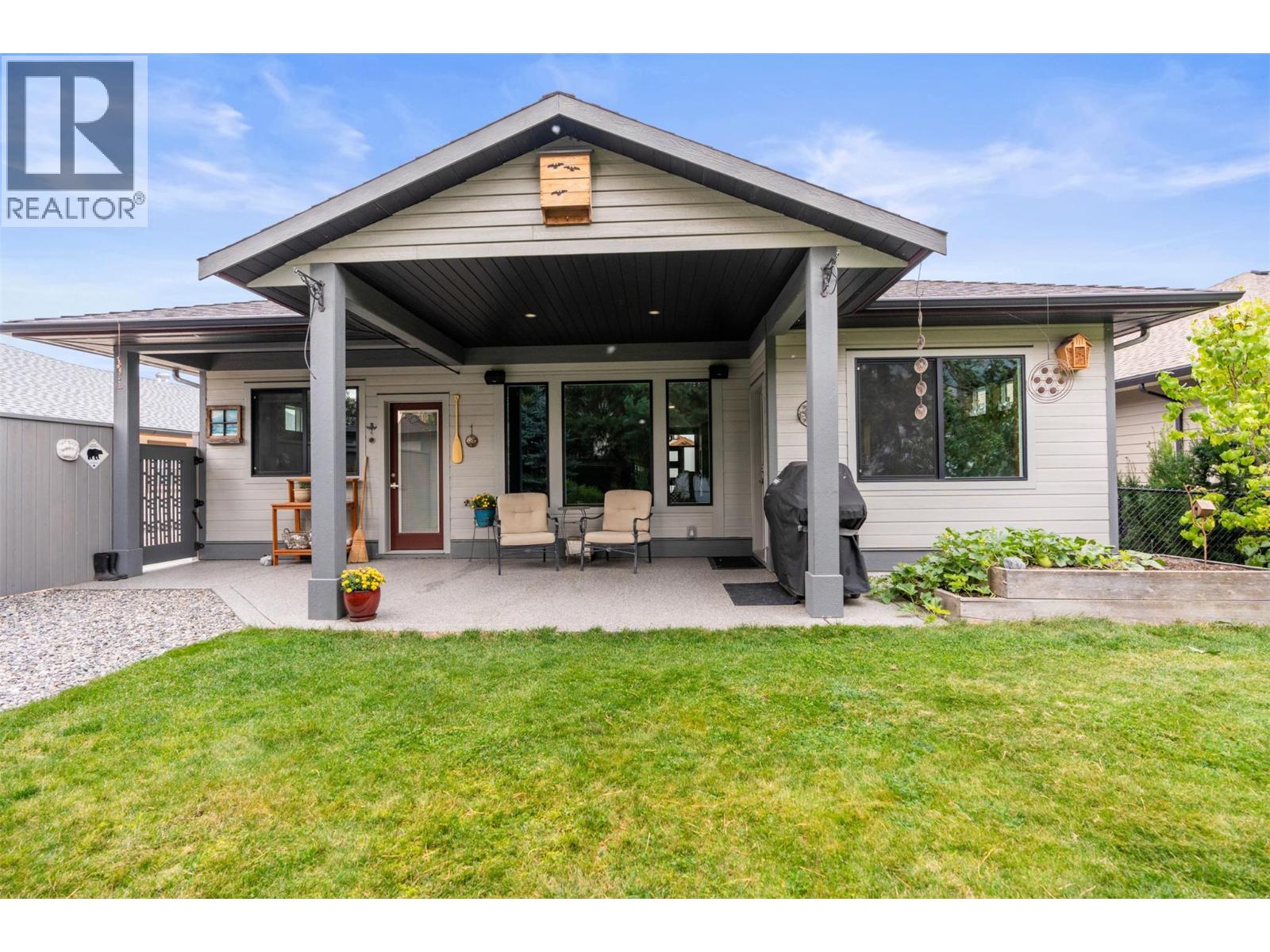 2444 York Avenue Unit# 10, Armstrong