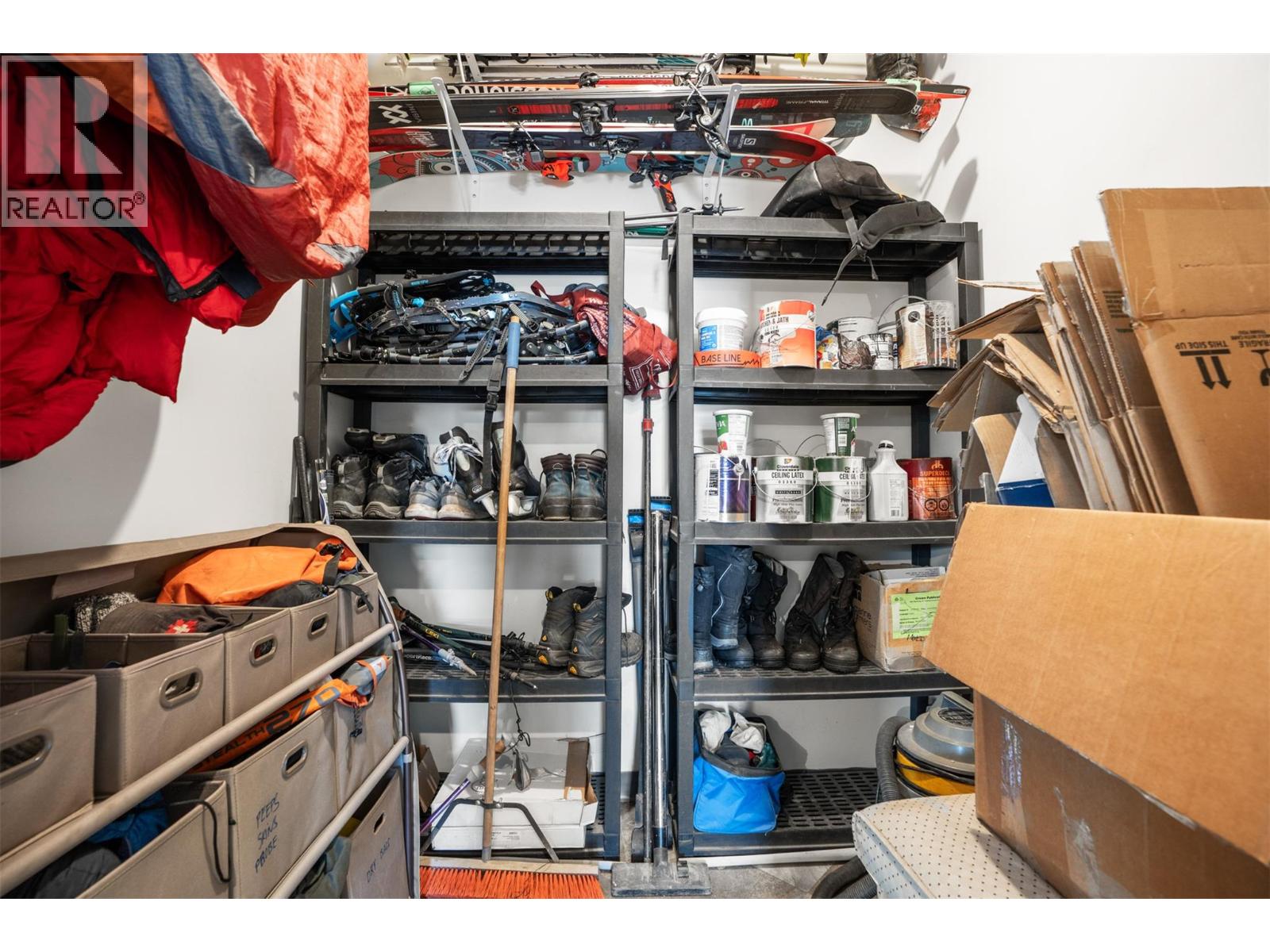 2444 York Avenue Unit# 10, Armstrong