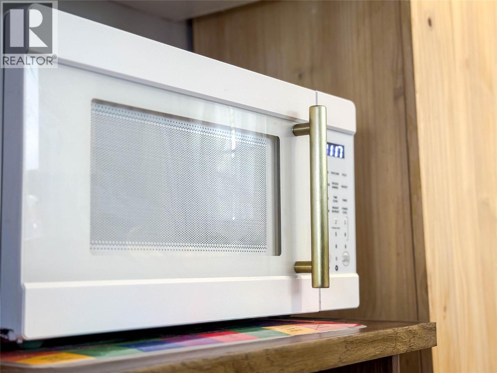 2246 Kootenay Avenue, Rossland