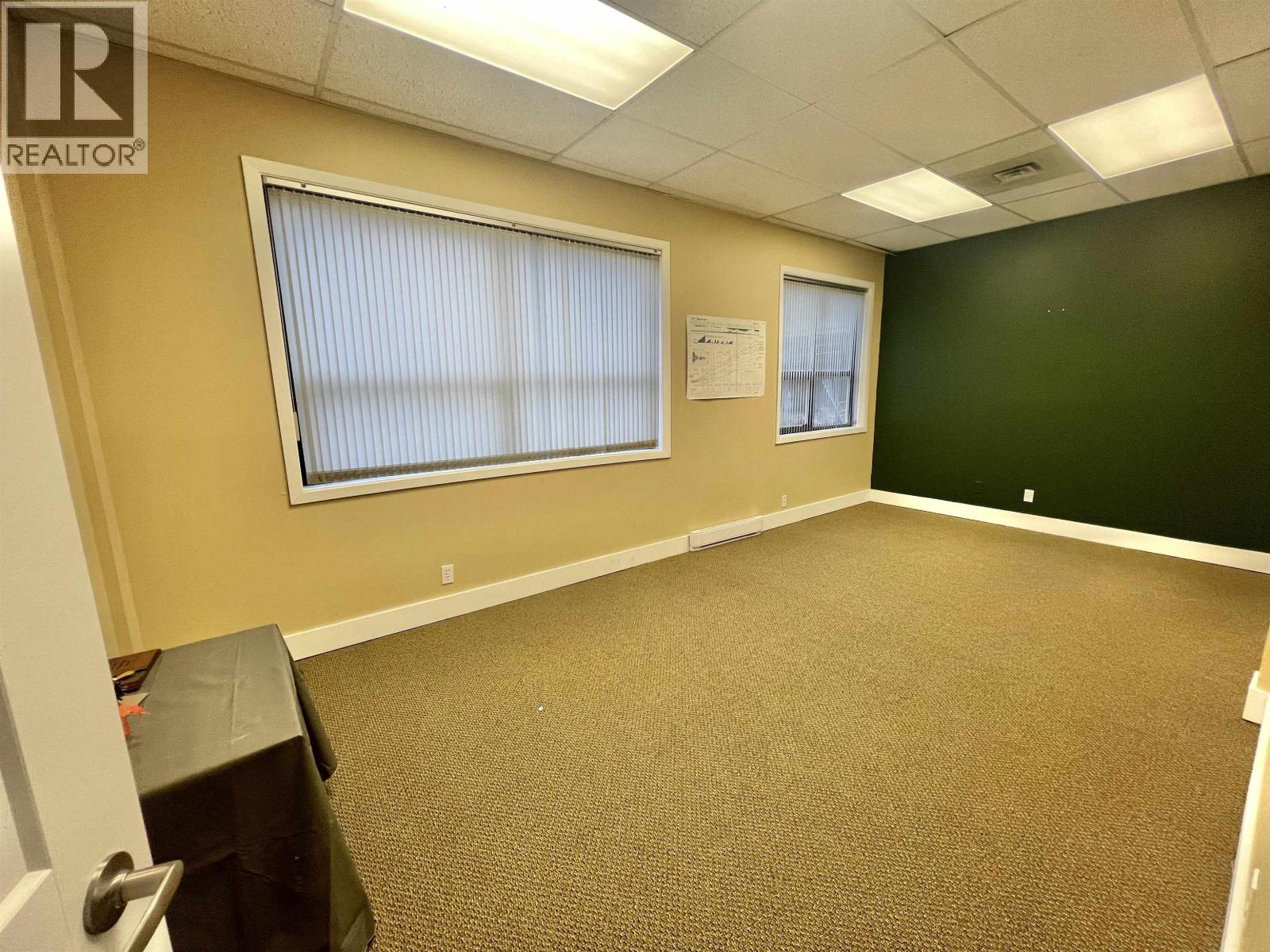 521 W 2 AVENUE
