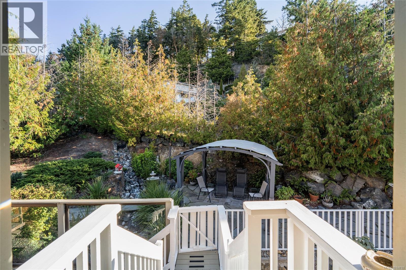  3556 Sun Hill, Langford