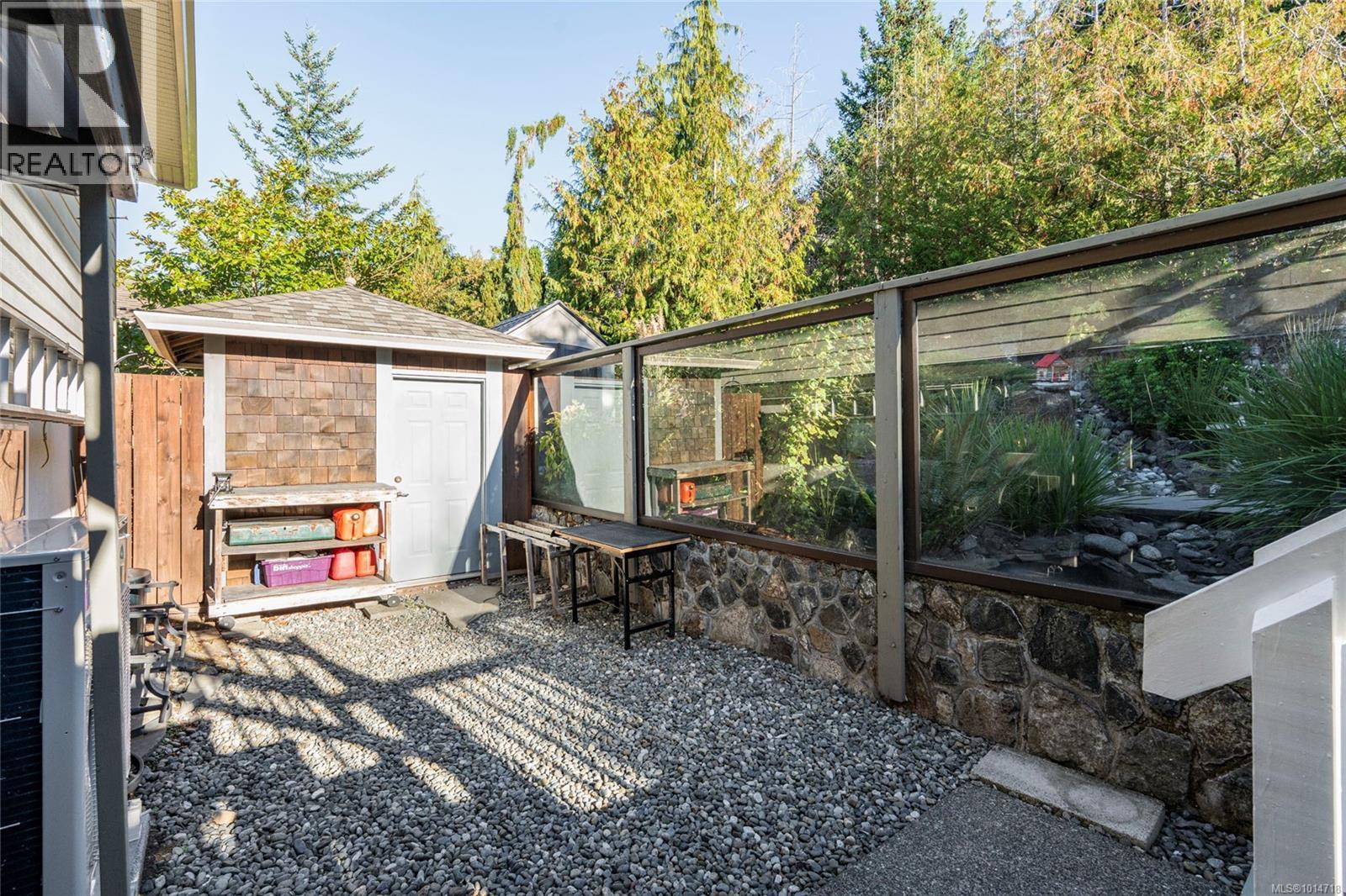  3556 Sun Hill, Langford