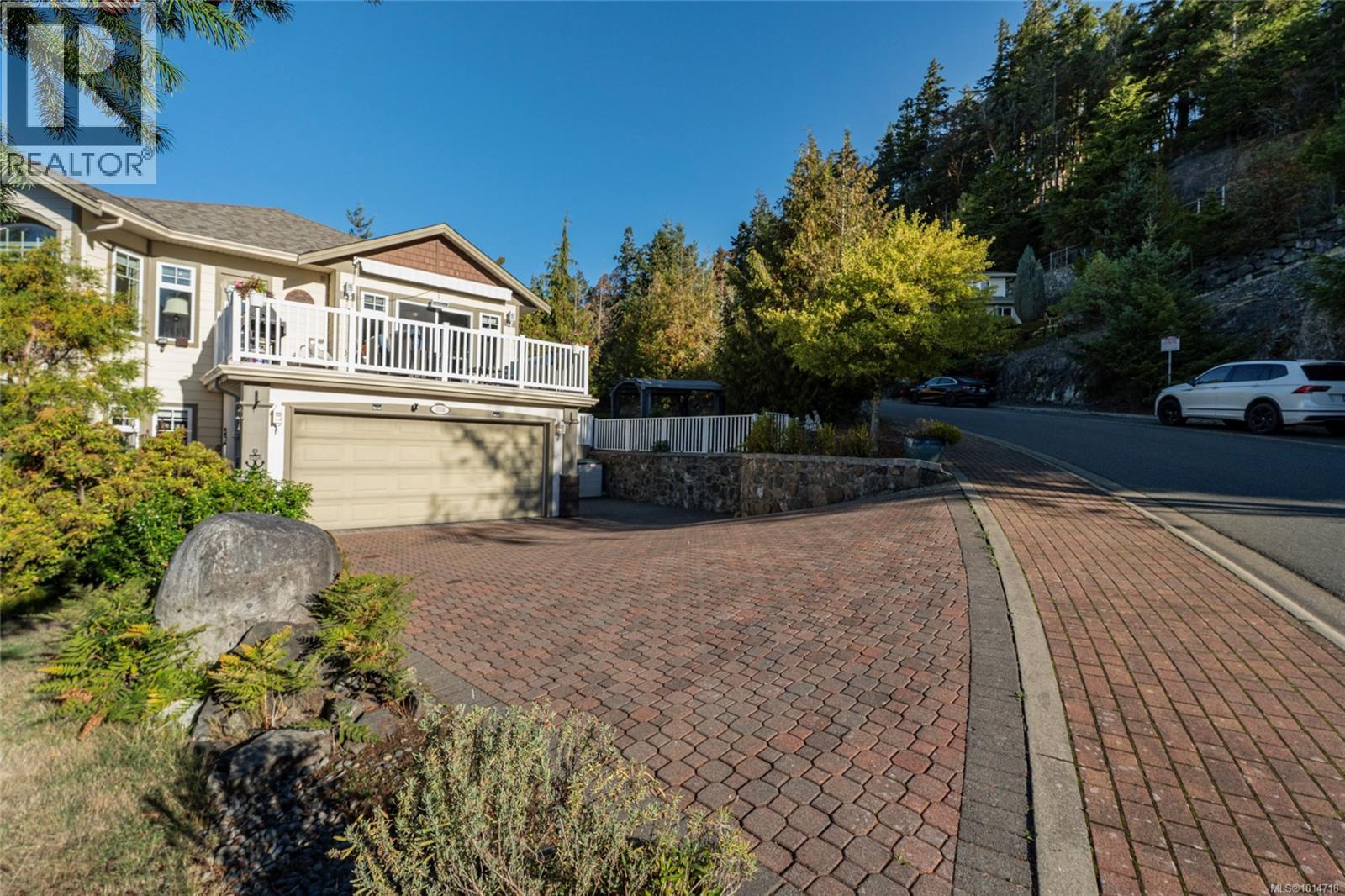  3556 Sun Hill, Langford