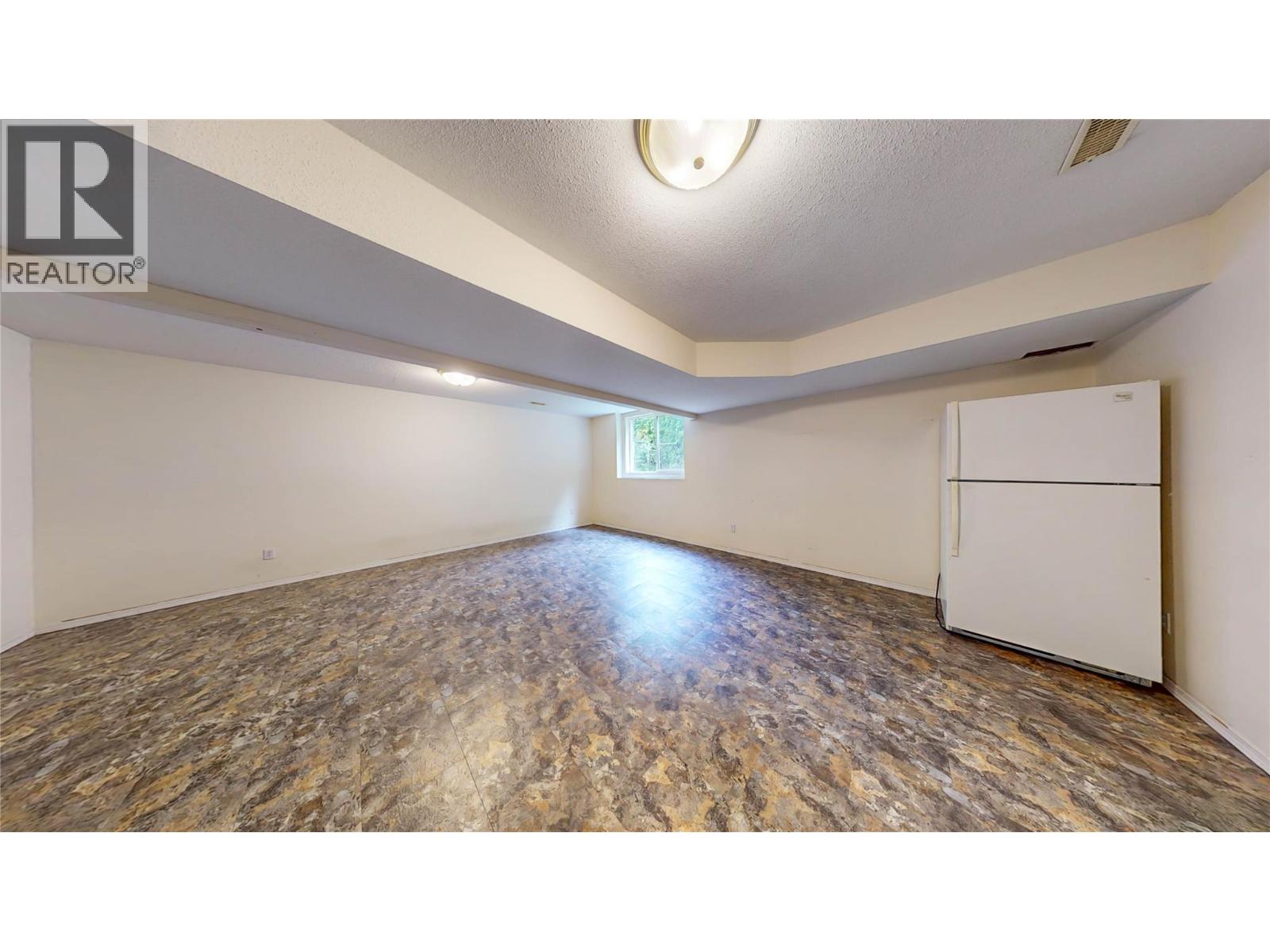  2241 Majoros Road, West Kelowna