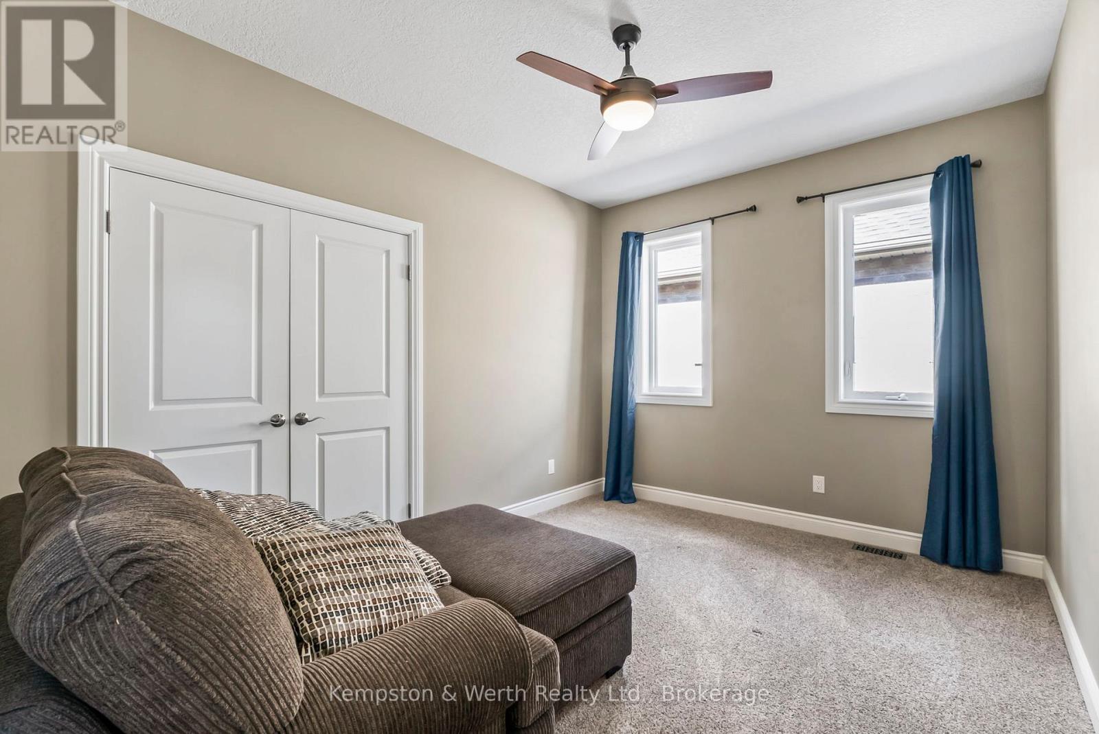 86 FORBES CRESCENT - 11