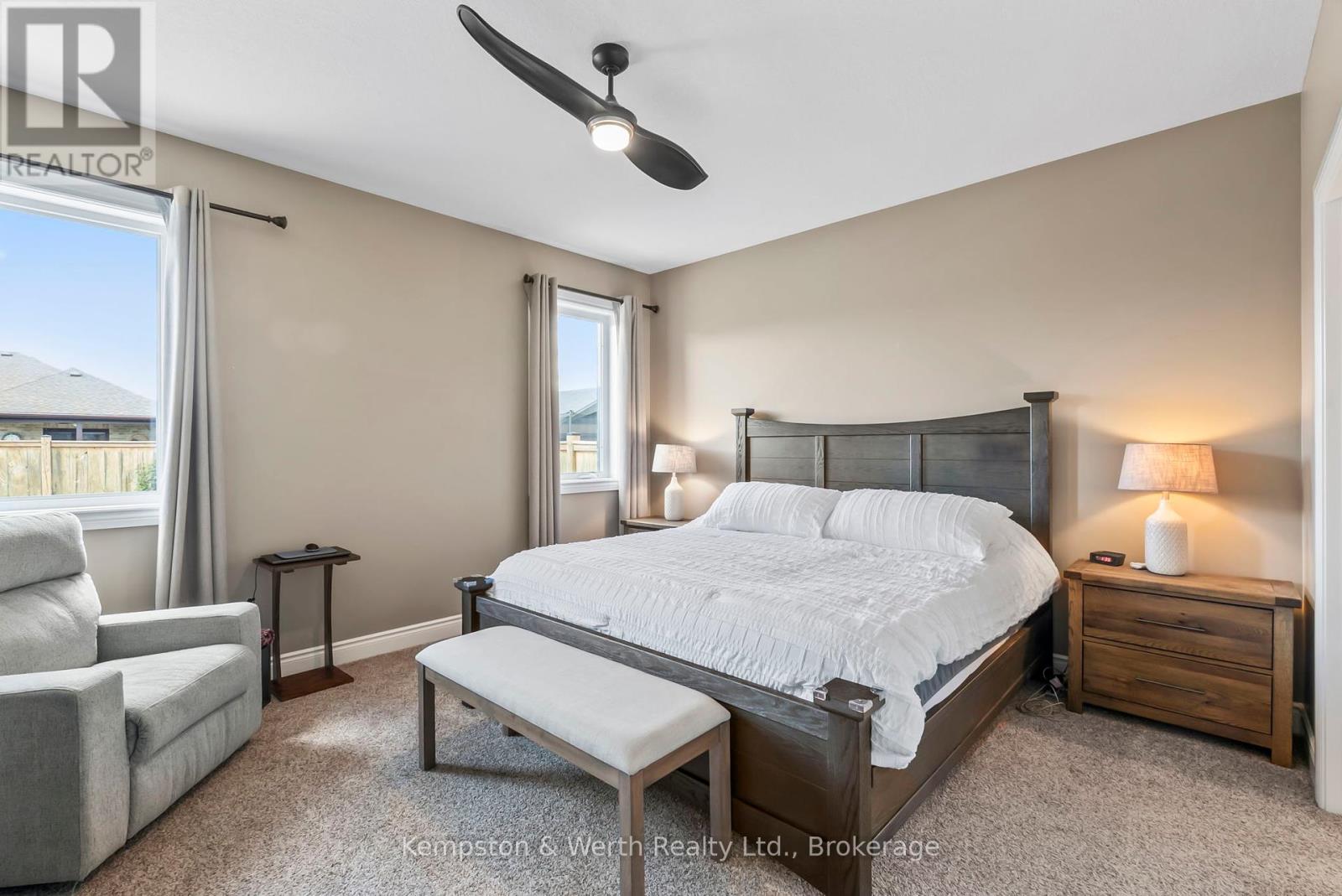86 FORBES CRESCENT - 24