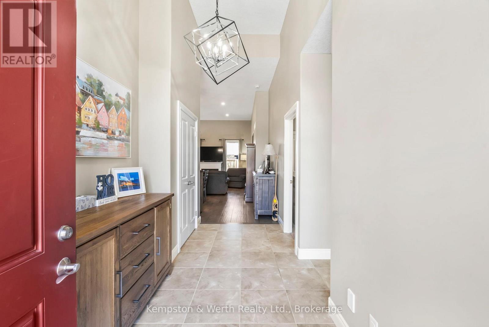 86 FORBES CRESCENT - 6